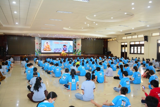 Khóa tu thanh thiếu niên